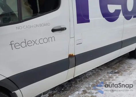 2019 Mercedes-Benz Sprinter 2500 High Roof V6 from USA, damaged, VIN WD3PF1CD3KP052616